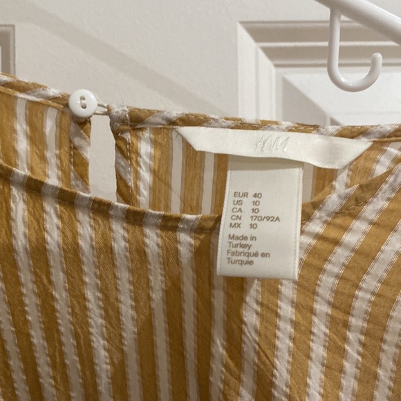 H&M beautiful blouse - Picture 3 of 3